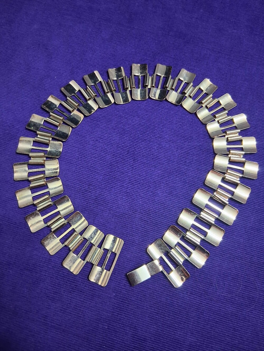 Vintage 60s Ethnic Revival Necklace Gold Tone Brick Link Statement Jewelry - Picture 9 of 11